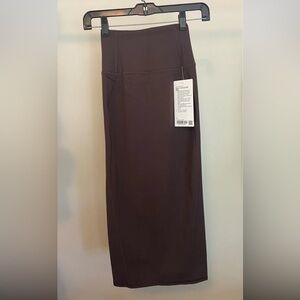 Lululemon Nulu Slim-Fit High-Rise Skirt